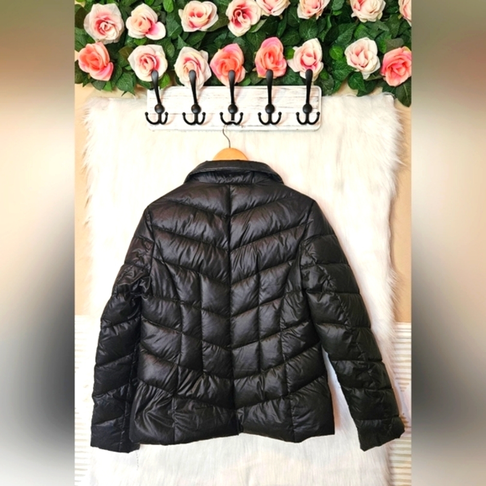 Guess Classic Down Filled Insulated Puffer Jacket - Picture 3 of 10
